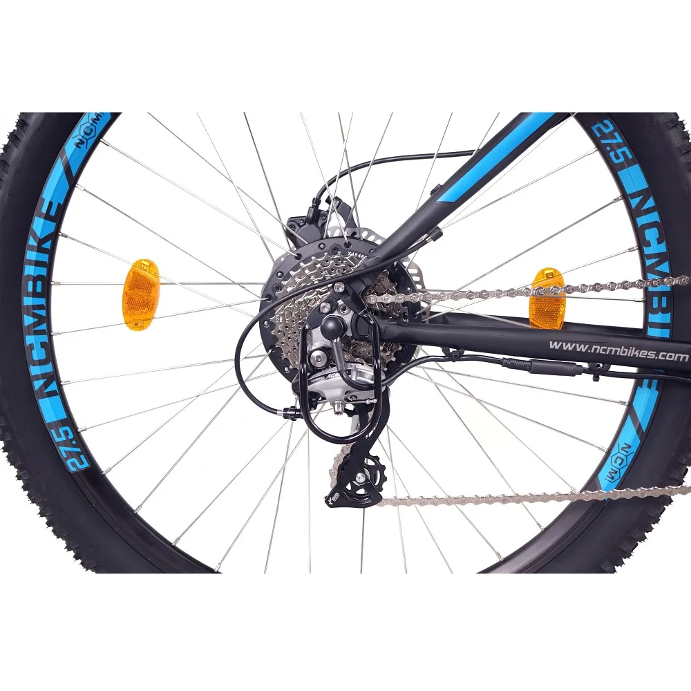 Nahaufnahme der Schaltung eines NCM Moscow Plus E-Bikes