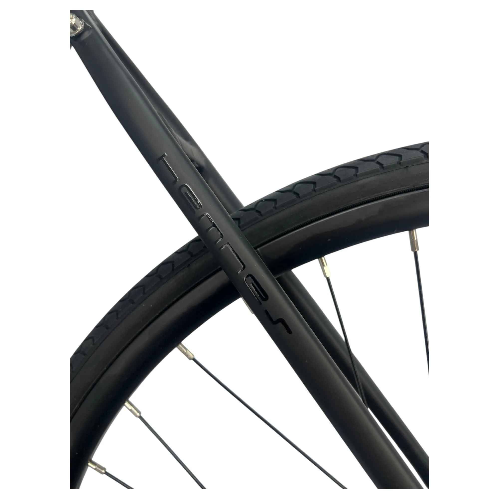 Nahaufnahme der Federgabel eines TOTEM E-Bikes