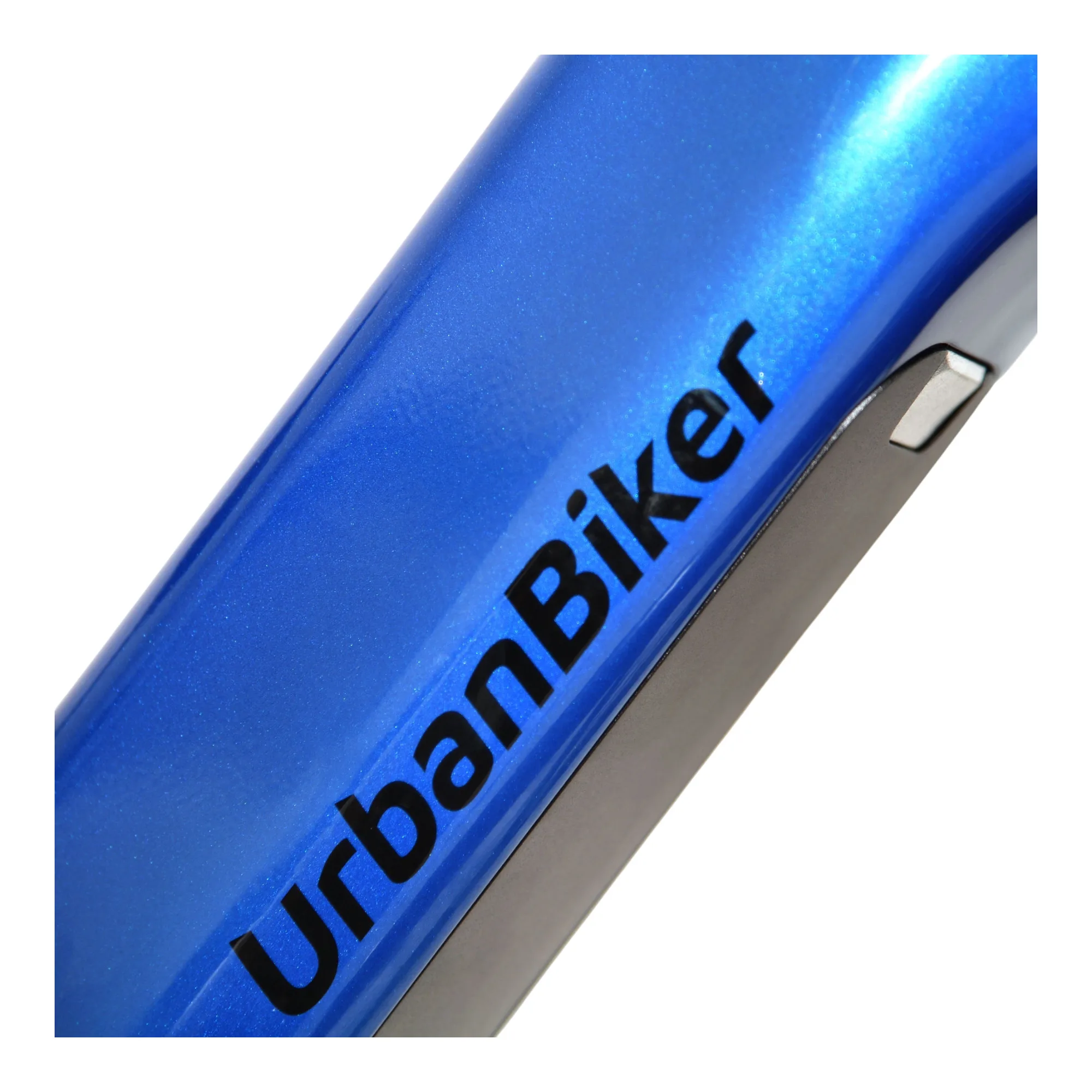 Nahaufnahme des Rahmens eines E-Bikes der Marke UrbanBiker UB100