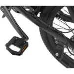 Pedal eines MATE GO Faltrad E-Bikes – Detailaufnahme