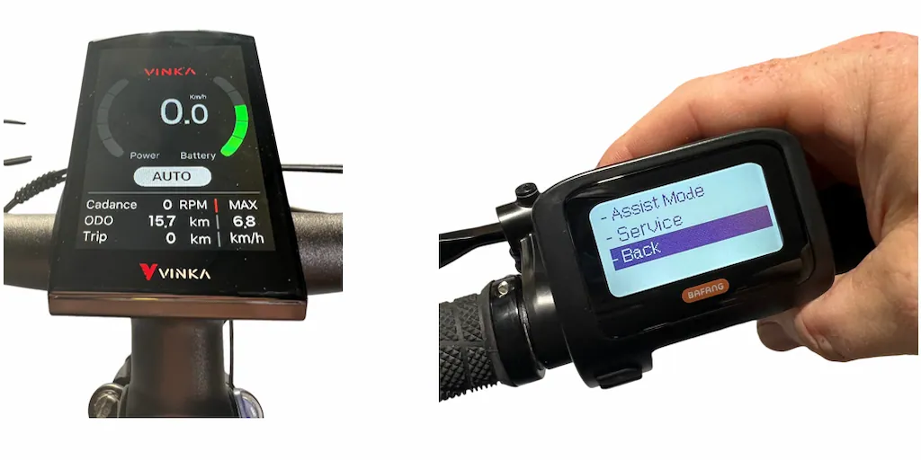 Zwei E-Bike-Displays der Marken Vinka und Bafang im Reparatur- und Prüfservice der B.W. Vertrieb GmbH